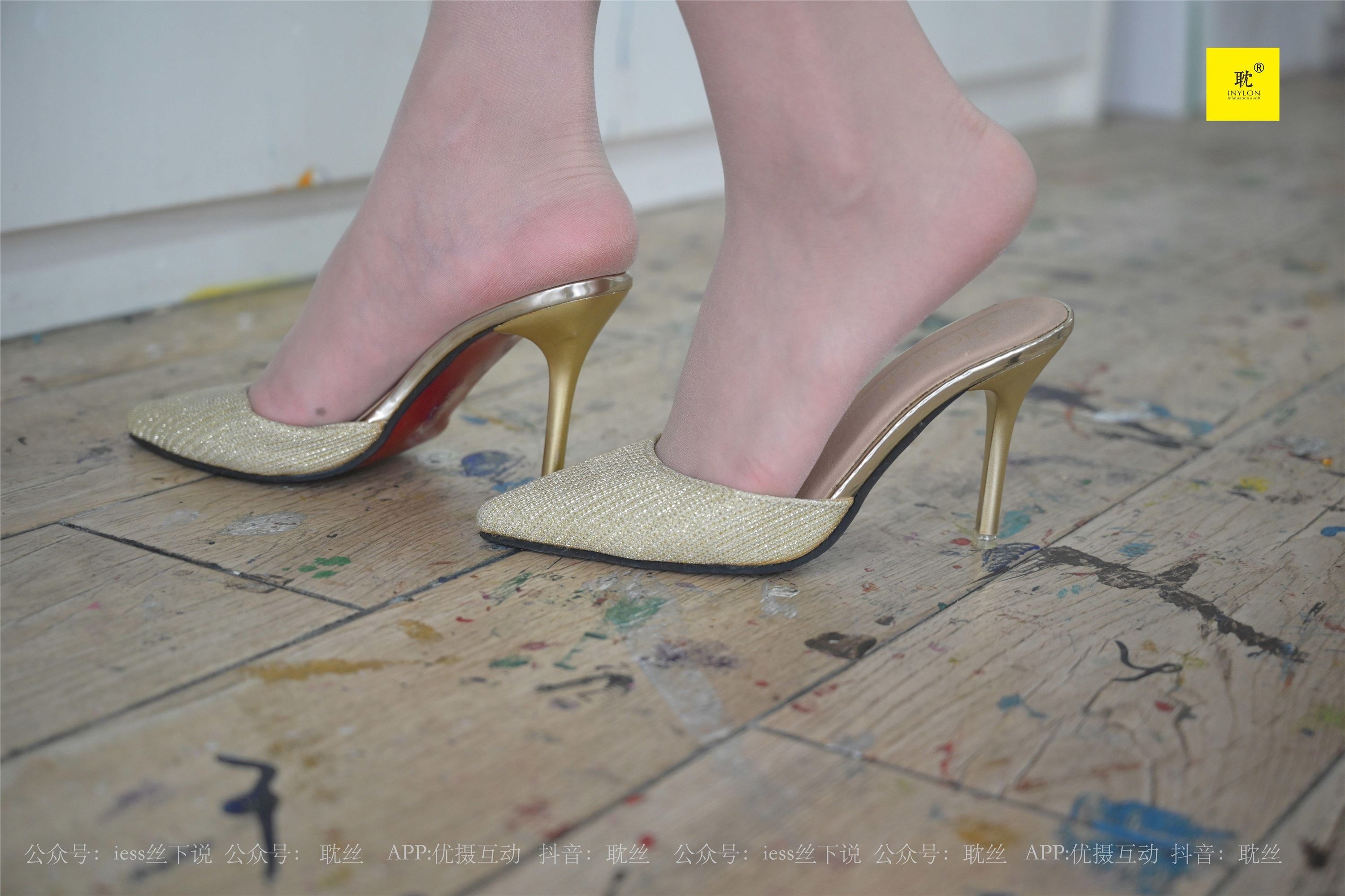 IESS异思趣向 028 耽丝 第N种幻想之《两位插班生的画室风波》② 婉萍